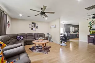 1801 Adams St, Liberty, TX 77575 - Photo 6