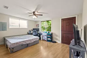 1801 Adams St, Liberty, TX 77575 - Photo 12