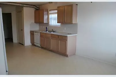 6403 Linden Knoll Lane, Houston, TX 77085 - Photo 4