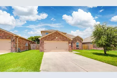 7726 N Country Space Loop, Richmond, TX 77469 - Photo 2
