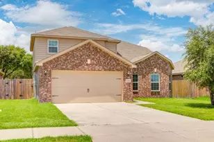 7726 N Country Space Loop, Richmond, TX 77469 - Photo 2