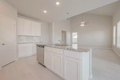 2923 Copper Falls Drive, Iowa Colony, TX 77583 - Photo 16