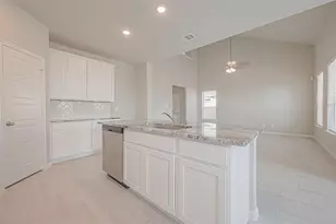 2923 Copper Fls Dr, Iowa Colony, TX 77583 - Photo 16