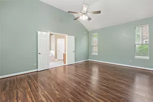 54 S Summer Cloud Dr, The Woodlands, TX 77381 - Photo 16