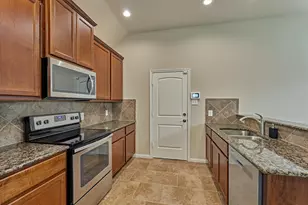 13211 Salem Cir, Montgomery, TX 77356 - Photo 10