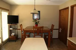 214 Briarwood Dr, Bellville, TX 77418 - Photo 4