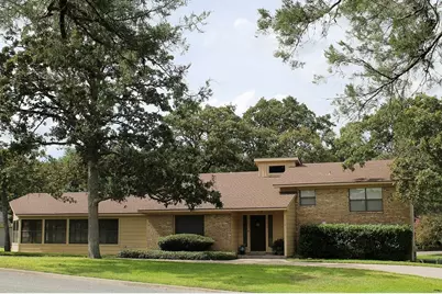 214 Briarwood Drive, Bellville, TX 77418 - Photo 2