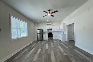 7210 Hemlock St, Houston, TX 77012 - Photo 4