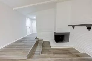 2315 Green Knoll Dr, Houston, TX 77067 - Photo 8