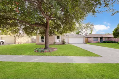 2315 Green Knoll Drive, Houston, TX 77067 - Photo 2