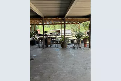 100 Evans Street, Alleyton, TX 78935 - Photo 16