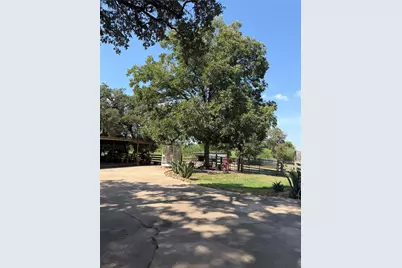 100 Evans Street, Alleyton, TX 78935 - Photo 20