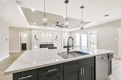 2643 Dalview Street, Houston, TX 77091 - Photo 8