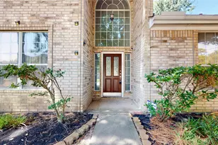 2006 Marchwood Manor Dr, Houston, TX 77090 - Photo 4