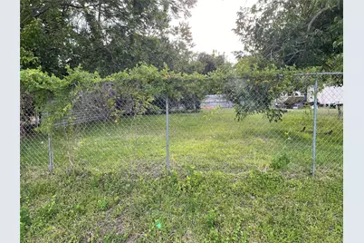 6609 Ezzard Charles Lane, Houston, TX 77091 - Photo 2