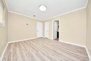 11830 Burlingame Dr, Houston, TX 77099 - Photo 12