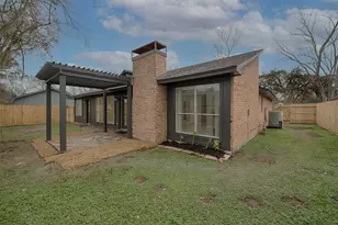2716 Pineneedle Ln, Pearland, TX 77581 - Photo 34