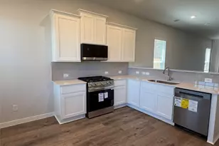 12510 Coastal Bend Way, Cypress, TX 77433 - Photo 8