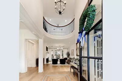 2 Graceful Elm Court, The Woodlands, TX 77381 - Photo 4