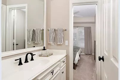 2 Graceful Elm Court, The Woodlands, TX 77381 - Photo 44