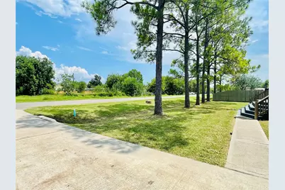 16919 Carlswood Drive, Baytown, TX 77523 - Photo 32