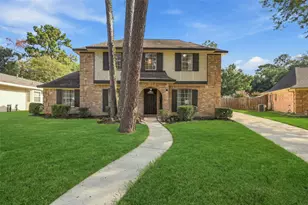 8119 Pine Green Ln, Humble, TX 77346 - Photo 6