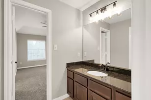 2425 W Bramlet Dr, Conroe, TX 77304 - Photo 18