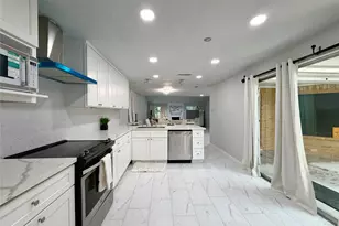 6430 Grandvale Dr, Houston, TX 77072 - Photo 8