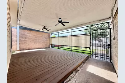 6430 Grandvale Drive, Houston, TX 77072 - Photo 18