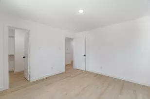 7126 Bywood A and B St, Houston, TX 77028 - Photo 20