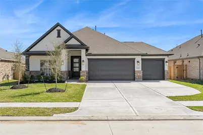 1537 Apache Heights Drive, Dayton, TX 77535 - Photo 2