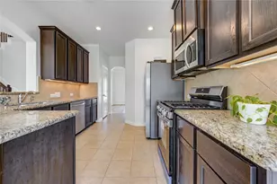 9918 Wood Wind Ct, Baytown, TX 77521 - Photo 14