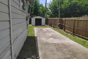 242 Bolden St, Houston, TX 77029 - Photo 18
