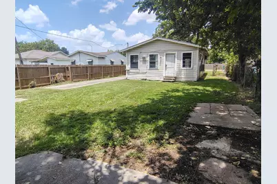 242 Bolden Street, Houston, TX 77029 - Photo 4