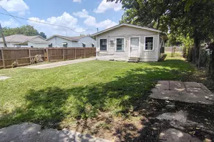 242 Bolden St, Houston, TX 77029 - Photo 4