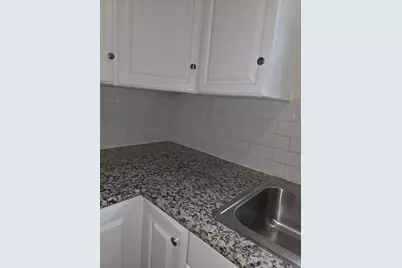 242 Bolden Street, Houston, TX 77029 - Photo 8