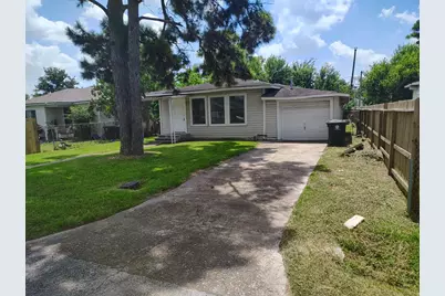 242 Bolden Street, Houston, TX 77029 - Photo 1
