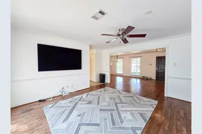9507 Meadowbriar Lane, Houston, TX 77063 - Photo 22