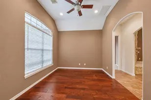 12195 N Lake Vista Dr, Willis, TX 77318 - Photo 14