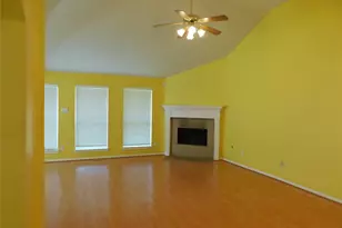 3702 Heritage Colony Dr, Missouri City, TX 77459 - Photo 4