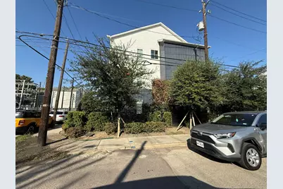 703 Bringhurst Street, Houston, TX 77020 - Photo 14
