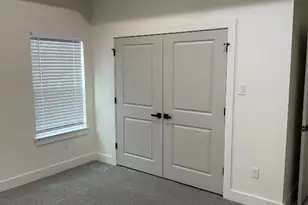 8318 Brandon St, Houston, TX 77051 - Photo 26