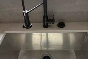 8318 Brandon St, Houston, TX 77051 - Photo 14