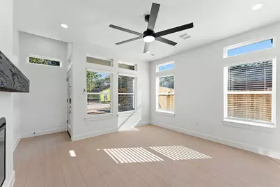 8318 Brandon Street, Houston, TX 77051 - Photo 8