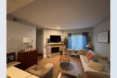 3100 Walnut Bend Lane #201, Houston, TX 77042 - Photo 4
