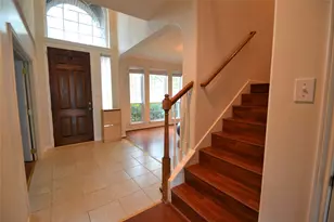 12110 Laurel Ct, Stafford, TX 77477 - Photo 4