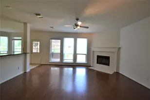 12110 Laurel Ct, Stafford, TX 77477 - Photo 8