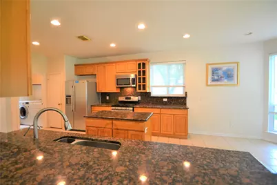 12110 Laurel Court, Stafford, TX 77477 - Photo 12