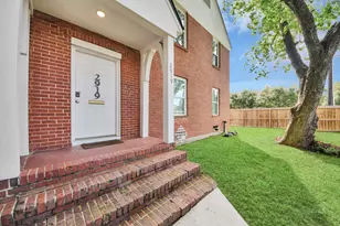 2919 Rosedale St, Houston, TX 77004 - Photo 6