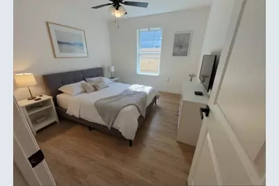 8125 Sunnyhill Street, Houston, TX 77088 - Photo 6